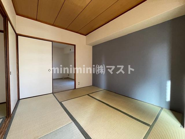 リッチライフダイコクの和室