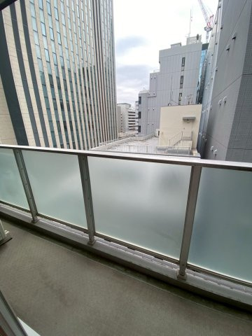 【バルコニー】
