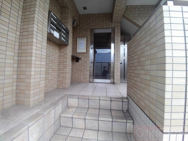 オリエントコートのエントランス