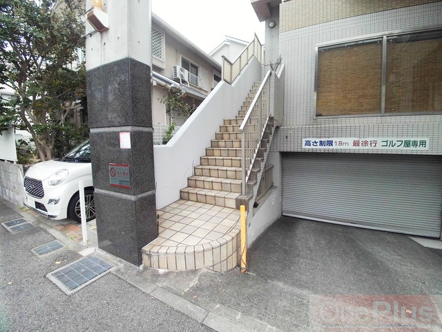 オリエントコートのエントランス