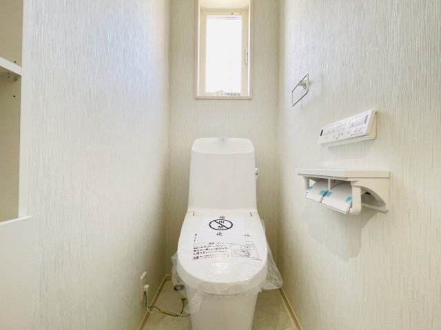 【トイレ】 | 熊谷市肥塚1丁目　新築戸建　全2区画　1号棟