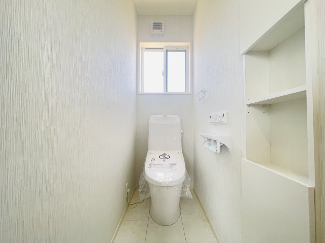 【トイレ】 | 熊谷市肥塚1丁目　新築戸建　全2区画　1号棟