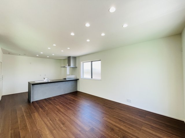 【居間・リビング】 | 熊谷市肥塚1丁目　新築戸建　全2区画　1号棟
