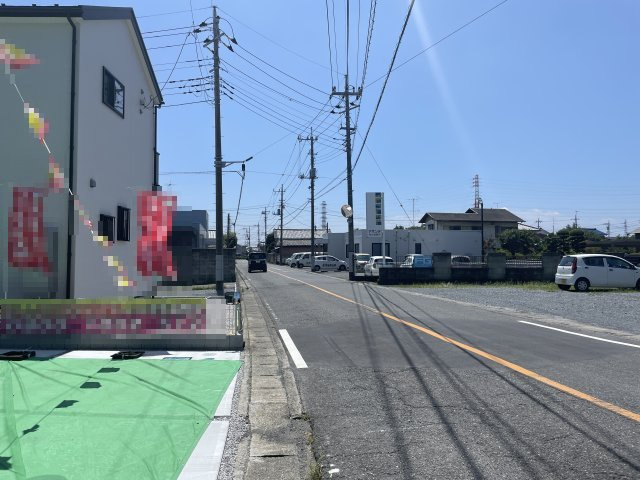 【前面道路含む現地写真】 | 熊谷市肥塚1丁目　新築戸建　全2区画　1号棟