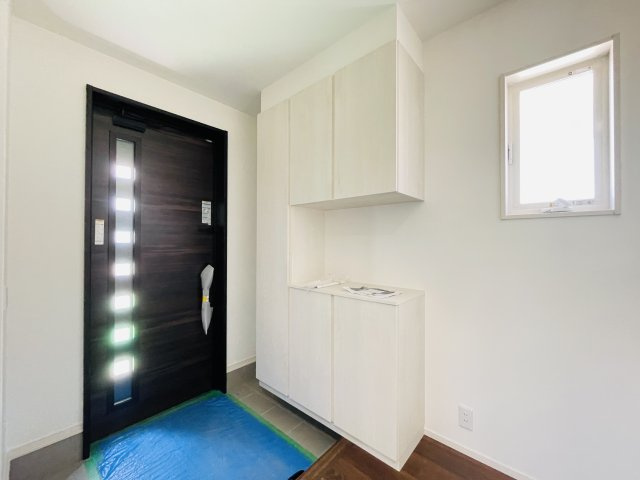 【玄関】 | 熊谷市肥塚1丁目　新築戸建　全2区画　1号棟