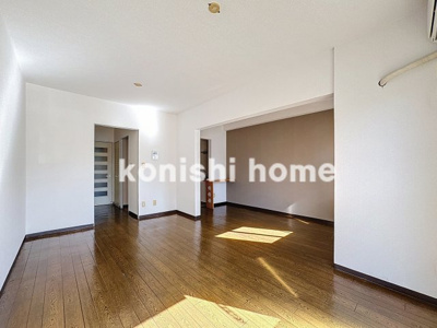 【居間・リビング】 | ドミールヤマノウチＡ