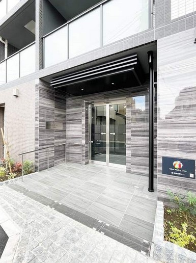 【エントランス】