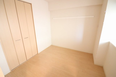 【洋室】 | エルシェ柳本