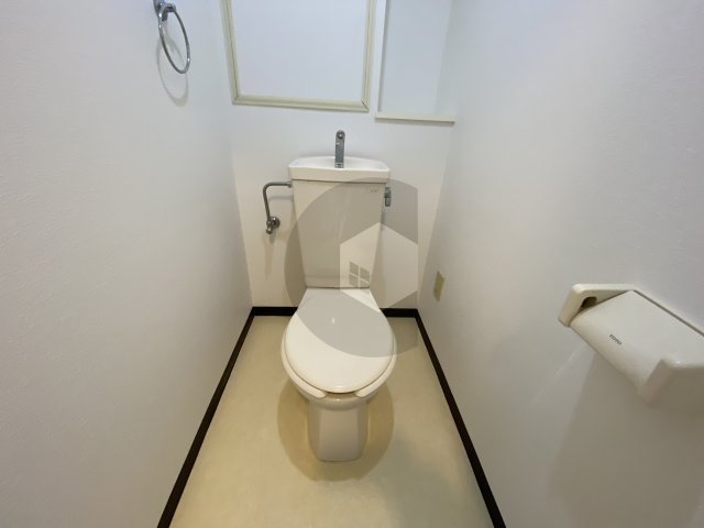 プルミエハイツ花園のトイレ