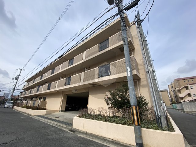 プルミエハイツ花園の外観