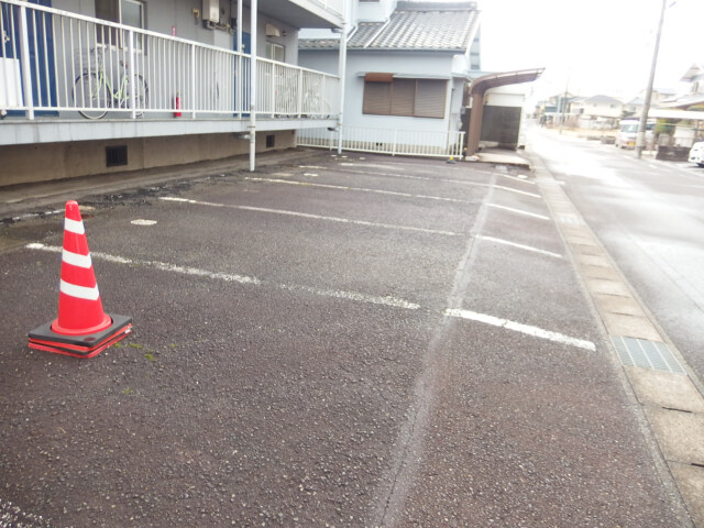 コーポ天野の駐車場