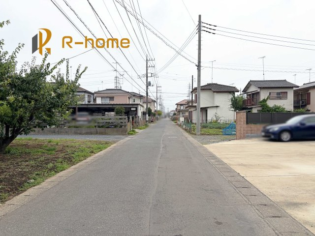 第2古河市諸川　新築戸建て　1号棟の前面道路含む現地写真|堂々！建物完成♪実際のお部屋をご見学可能です♪
ご見学が一番の資料！お気軽にお問い合わせ下さい♪