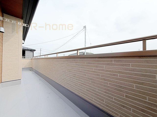第2古河市諸川　新築戸建て　1号棟のバルコニー|お布団やラグなどの大きな物も干しやすい広々としたバルコニー！