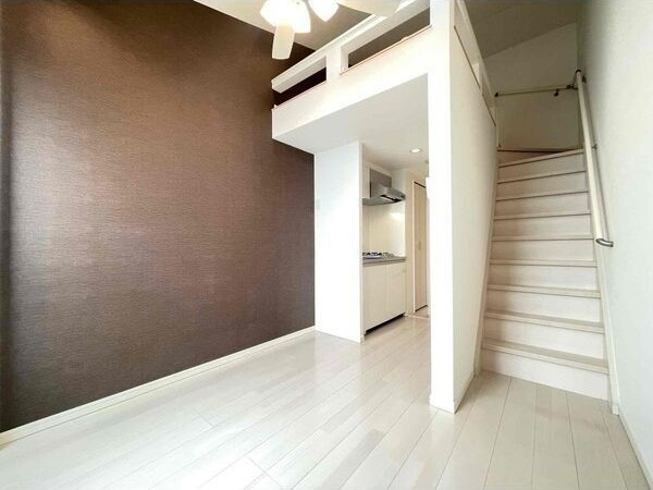 ルークス名古屋の居間・リビング