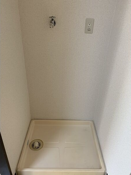 レジデンス光和N104の設備|室内洗濯機置場