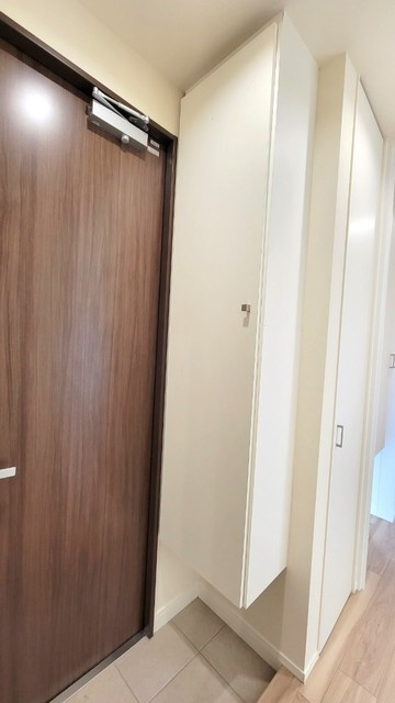 シャルマン　シェソワの玄関