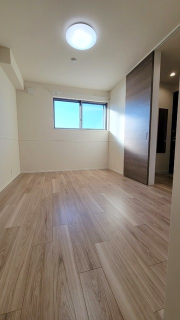 シャルマン　シェソワの洋室