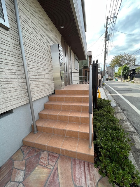 シャルマン　シェソワのエントランス