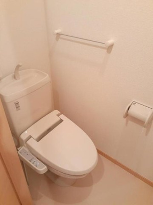 【トイレ】 | プルメリア　ガーデンＥ | トイレもきれいです