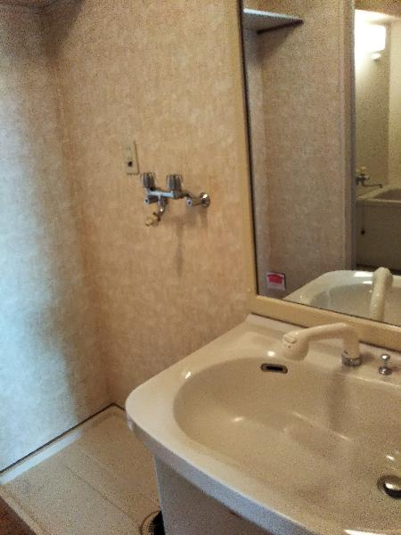 プリンスコート兵庫の洗面所