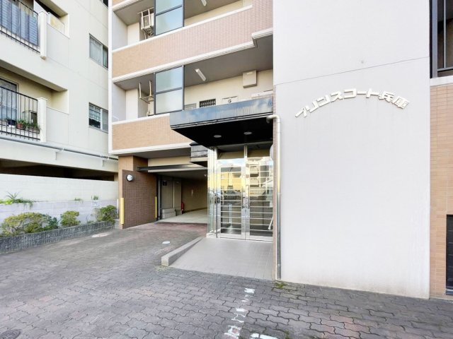 プリンスコート兵庫のエントランス