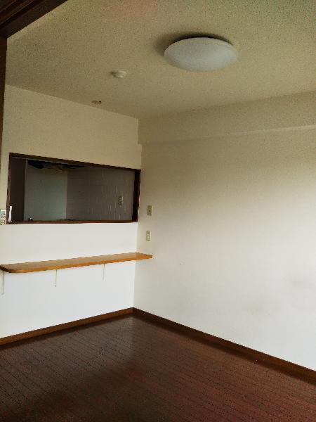 プリンスコート兵庫の洋室