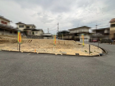 【前面道路含む現地写真】 | 赤坂台５丁　売土地　全２区画 | お客様にとって最良のマイホームが見つかりますよう、イエストアが全力でお手伝いさせていただきます！いつでもお気軽にお問い合わせ下さい♪