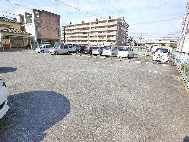 朝日屋モータープールのキッチン