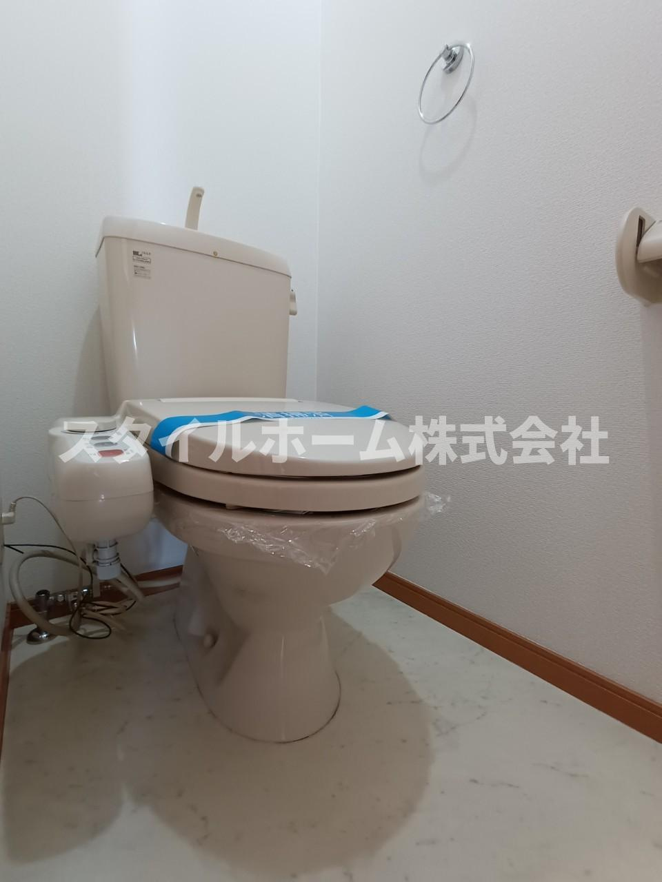 ベルバランセ白鳥のトイレ|同建物内別部屋の写真です。