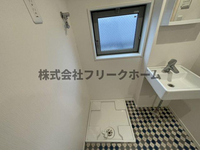 三鷹市下連雀１丁目のアパートのその他