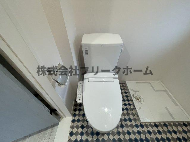 三鷹市下連雀１丁目のアパートのトイレ