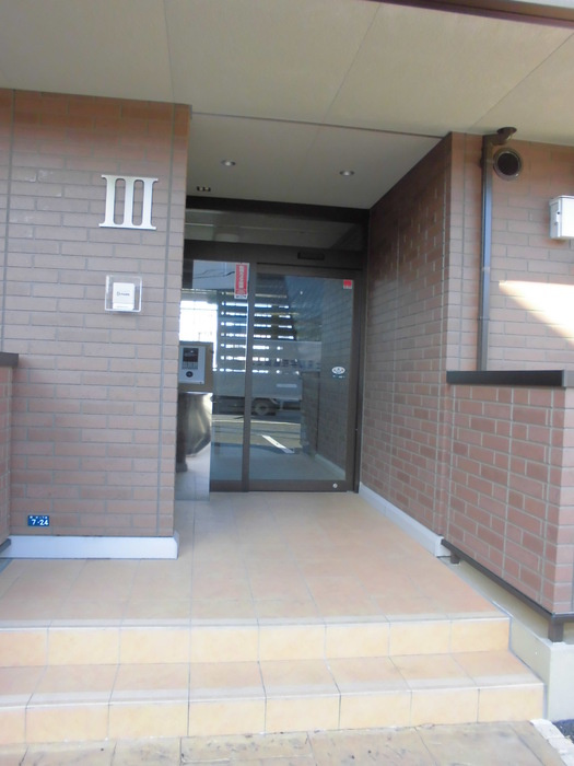 エミネンスⅢのエントランス