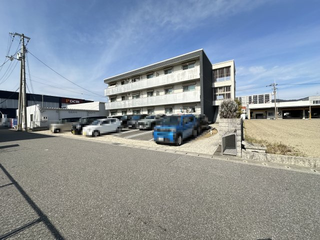 グランマスト北御座の駐車場