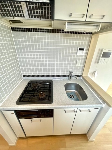 レジディア九段下のキッチン