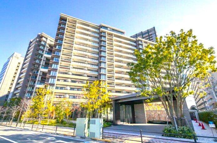 プレミスト有明ガーデンズの外観