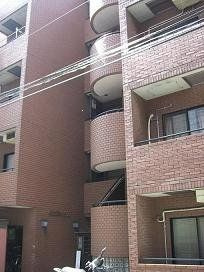 コスモス２１日暮里の外観