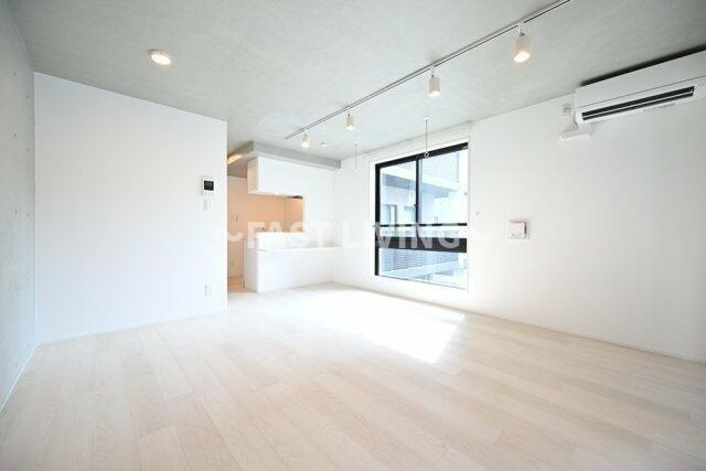 Le Nid 日本橋の居間・リビング
