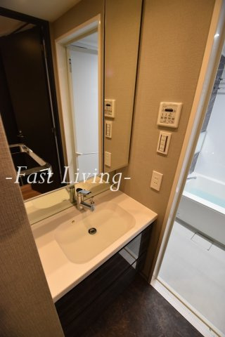 レクシード神楽坂の洗面所