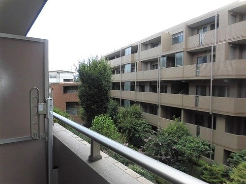 ファミール明大前のその他|バルコニーからの眺望　※前回募集時2022年9月撮影