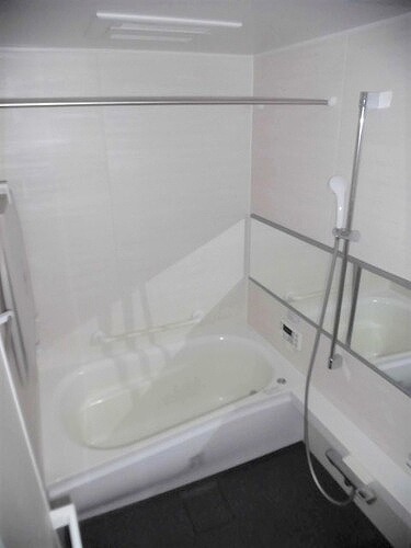 ファミール明大前の浴室|浴室　※前回募集時2022年9月撮影