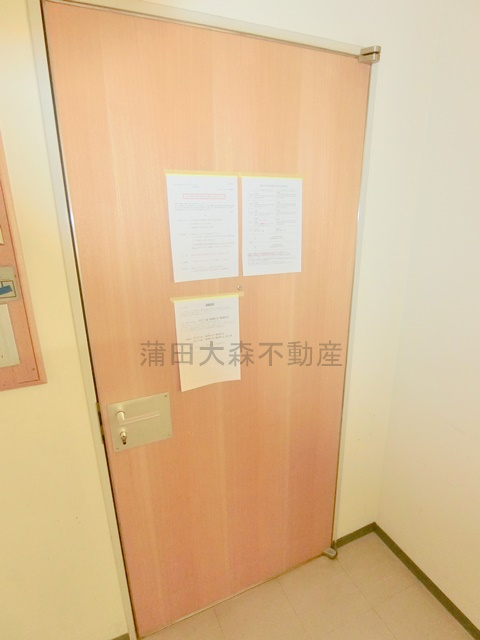 山王ガーデンハイツの玄関