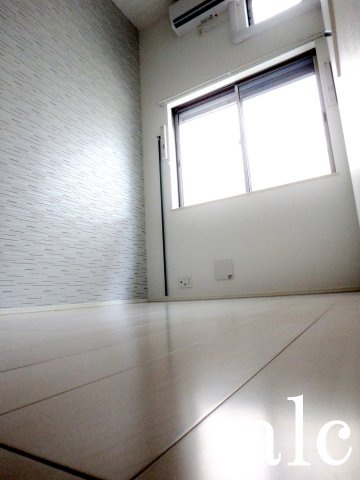 CFハイツ和田(シーエフハイツワダ)の居間・リビング|こちらの居間で趣味の時間をお楽しみください。同シリーズ仕様