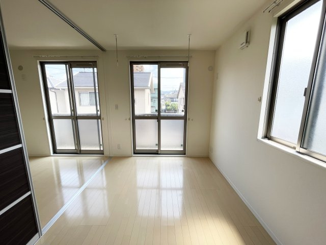 シャーメゾン向日葵 A棟の居間・リビング