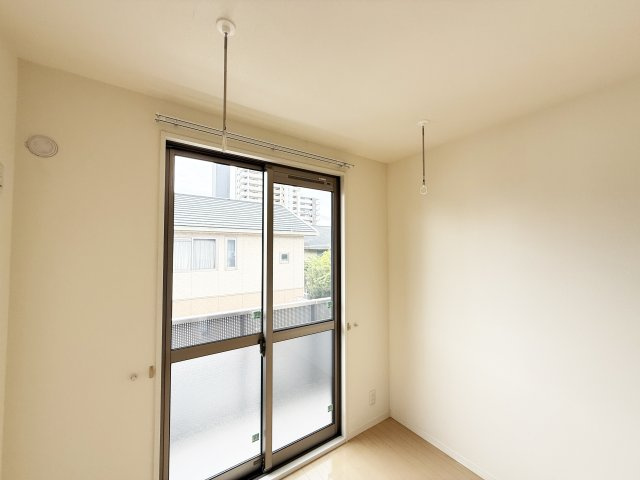 シャーメゾン向日葵 A棟の玄関