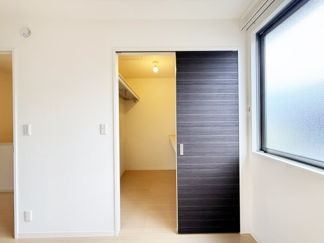 シャーメゾン向日葵 A棟の居間・リビング