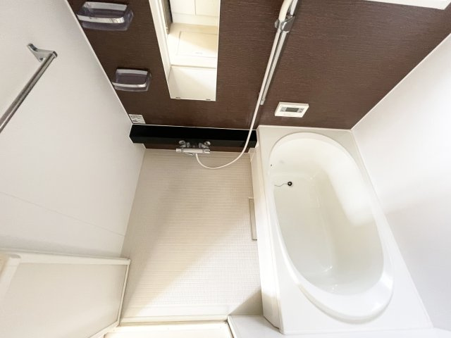 シャーメゾン向日葵 A棟の浴室