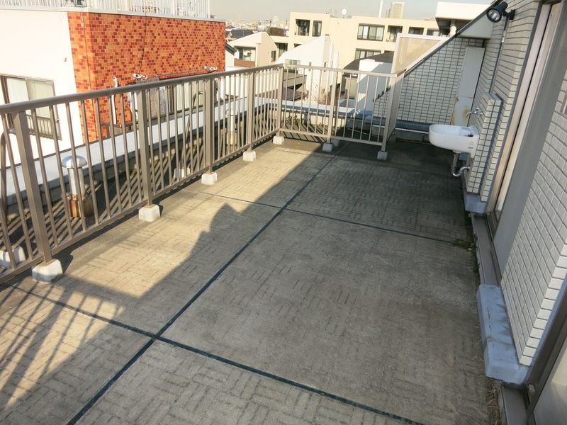 ＨＦ学芸大学レジデンスⅡのバルコニー