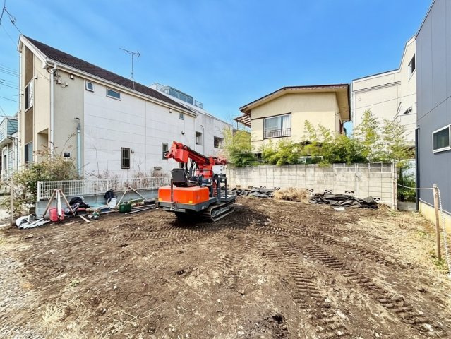 中野区江古田4丁目　新築戸建の外観|2026.02.16撮影

現地ご見学希望・資料請求などお気軽にお問い合わせ下さい！
03-5990-5201