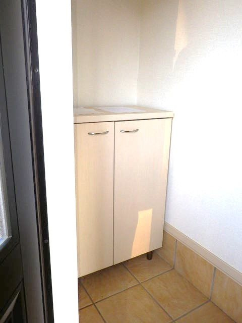 フォレストヒル Bの玄関|玄関
