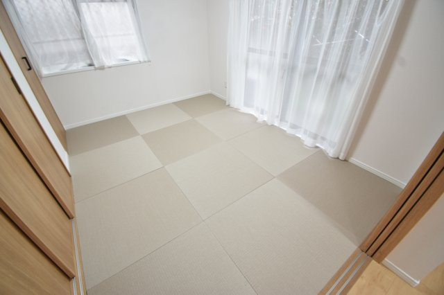 藤崎ロジュマンの居間・リビング